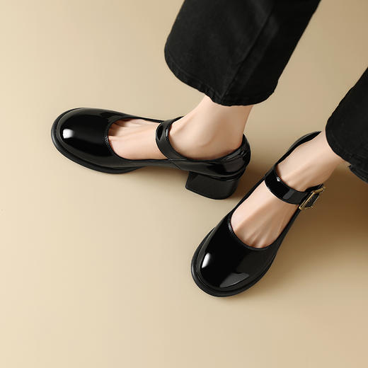 春季新款，小香风牛漆皮圆头中跟单鞋肥脚TZ-124 商品图7
