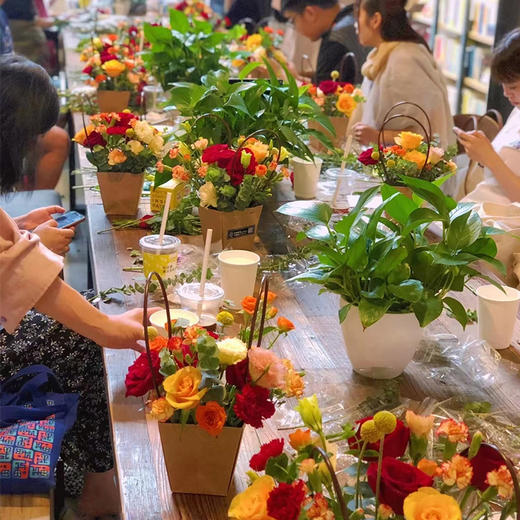 护士节母亲节38女神节妇女节花艺插花花艺沙龙活动手工活动公司企业团体团建亲子福利diy手提礼盒系列量大可优小预算 商品图2