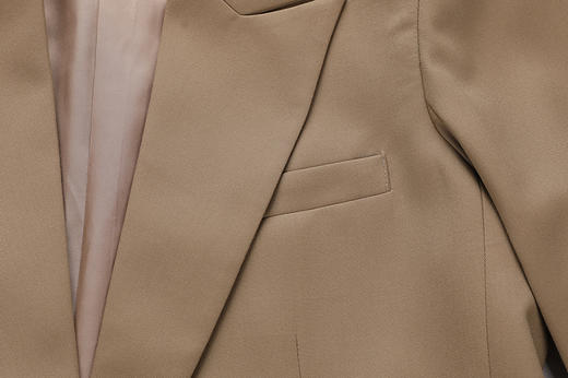 袖前开叉箱型西服 商品图3