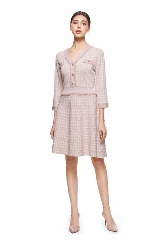 INSUN恩裳 千鸟格流苏边V领连衣裙 8818 商品图0