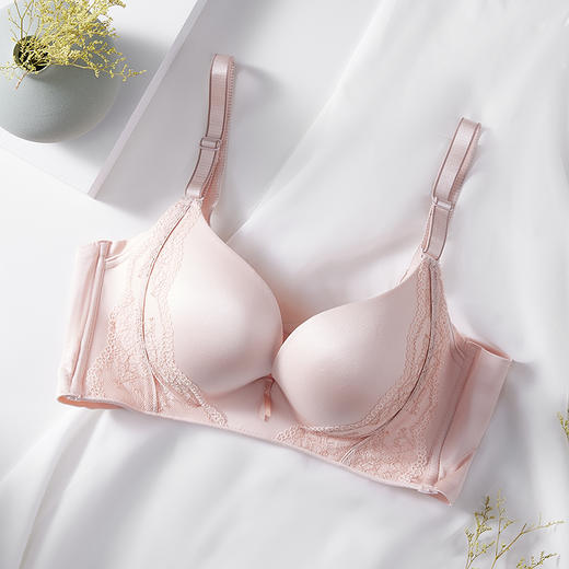 都市丽人C杯常规内衣薄蕾丝四排扣无钢圈3/4杯常规文胸LB327A 商品图0