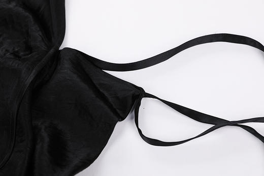 双侧腰捏褶溢边连衣裙 商品图6