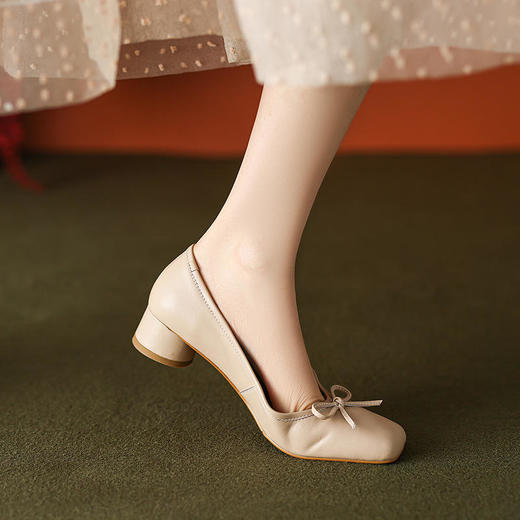 OLD m1295aa法式复古蝴蝶结中跟玛丽珍小皮鞋 商品图3