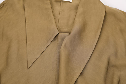 单边飘带领蝙蝠袖衬衫 商品图5