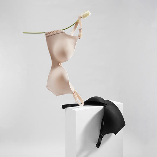 都市丽人无痕常规内衣BC薄3/4杯泳布文胸三排树脂胶圈LB241A 商品图0