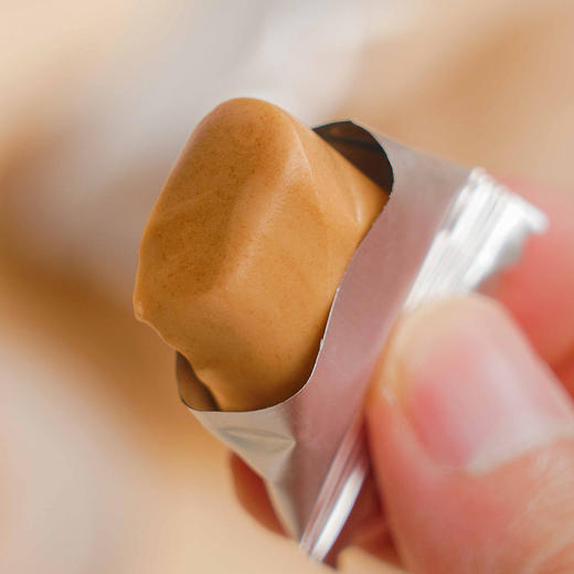 【行走的姜撞奶】云朵般空气感姜糖 25%高山黄姜原汁原味 传统姜糖结合创新充气工艺 Q软好嚼 太妃糖一般醇香丝滑 独立装随身携带100克/袋 商品图1