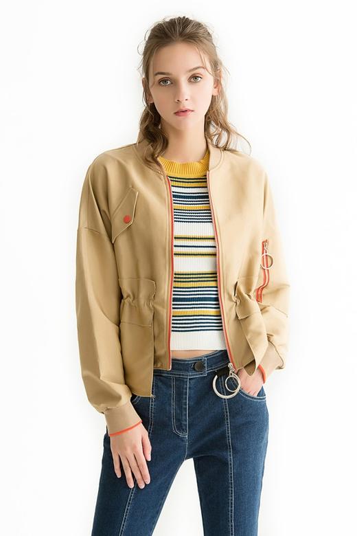 ELLA JADE 卡其色短款棒球外套 1100 商品图0