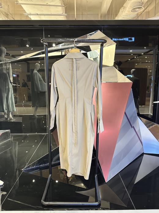 宽松腰部纽花项链连衣裙 商品图2