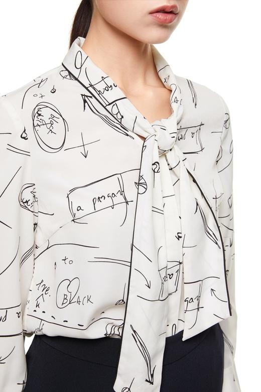 INSUN恩裳 字母符号印花白衬衣 8822 商品图3