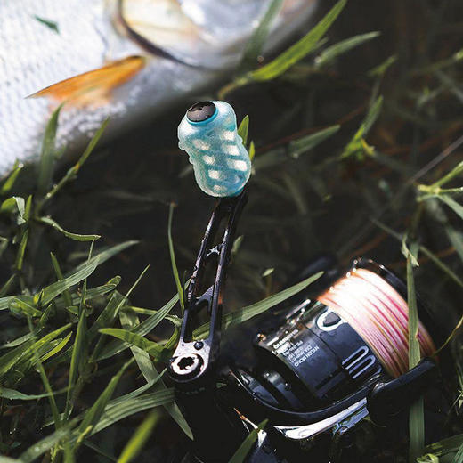 Gomexus革梦士S20达瓦水滴轮蜘蛛禧玛诺握丸改装打黑渔轮泛用改件 商品图4