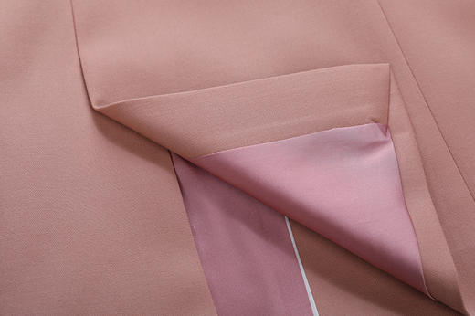 袖前开叉箱型西服 商品图9