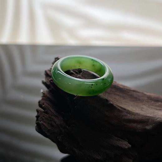 碧玉戒指-指环 商品图0