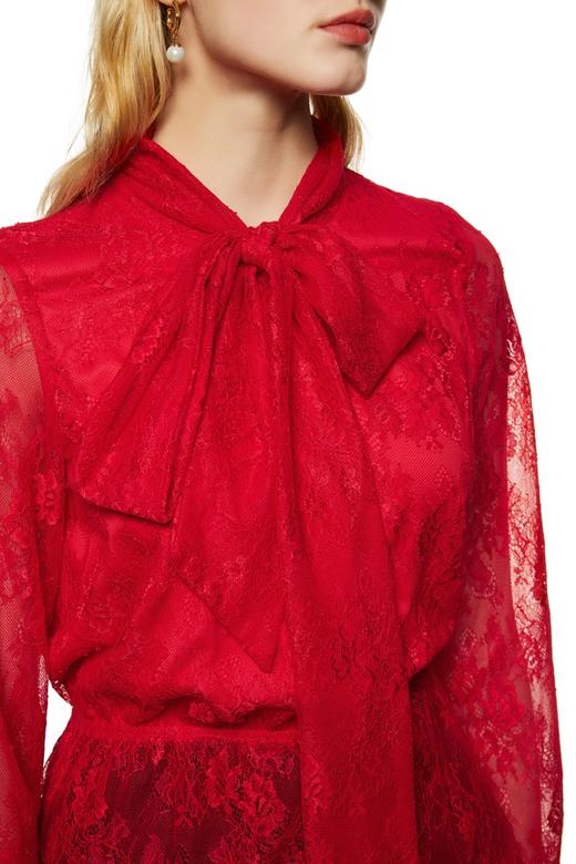 L.Fleuri 红色半透明蕾丝系带上衣 8792 商品图3