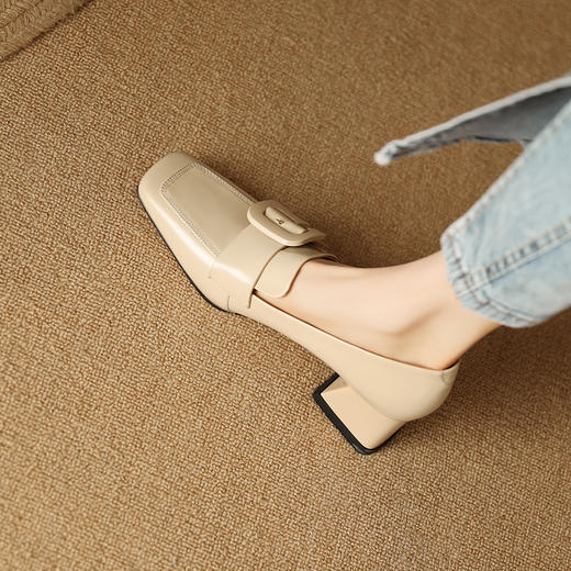 春季新款，开边珠牛皮方头中跟深口单鞋TZ-130 商品图0