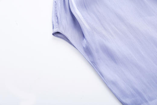 花瓣领巾衬衫 商品图6