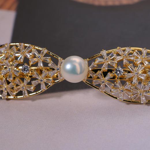 【下单3-5个工作日发】甄珠贝 法式春日浪漫风 淡水珍珠发夹 8-9mm 正面很饱满 很亮一颗 商品图0