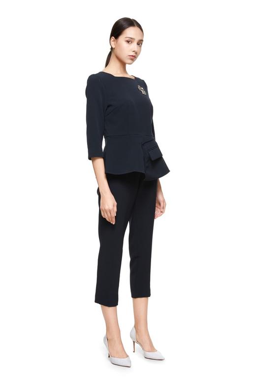 INSUN恩裳 组合扣饰深蓝方领上衣 8819 商品图1