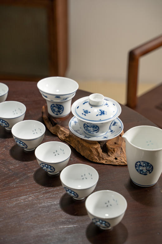 富玉 景德镇玲珑瓷 手绘茶具套装陶瓷茶具礼品功夫茶组合盖碗蝶影茶具 商品图1