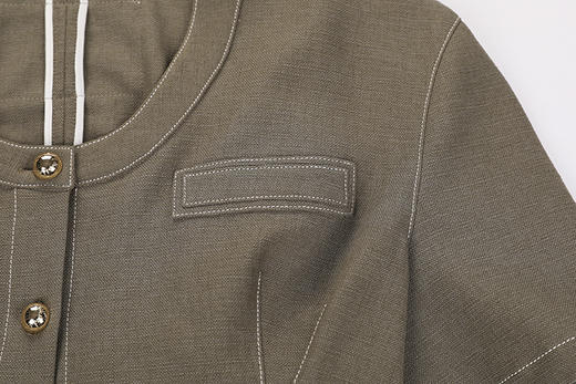 系扣圆领短袖西服 商品图4