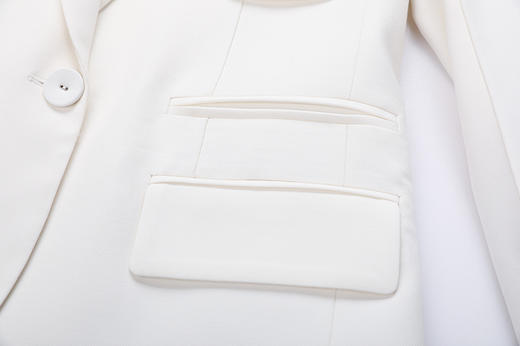 装饰胸兜直筒西服 商品图7