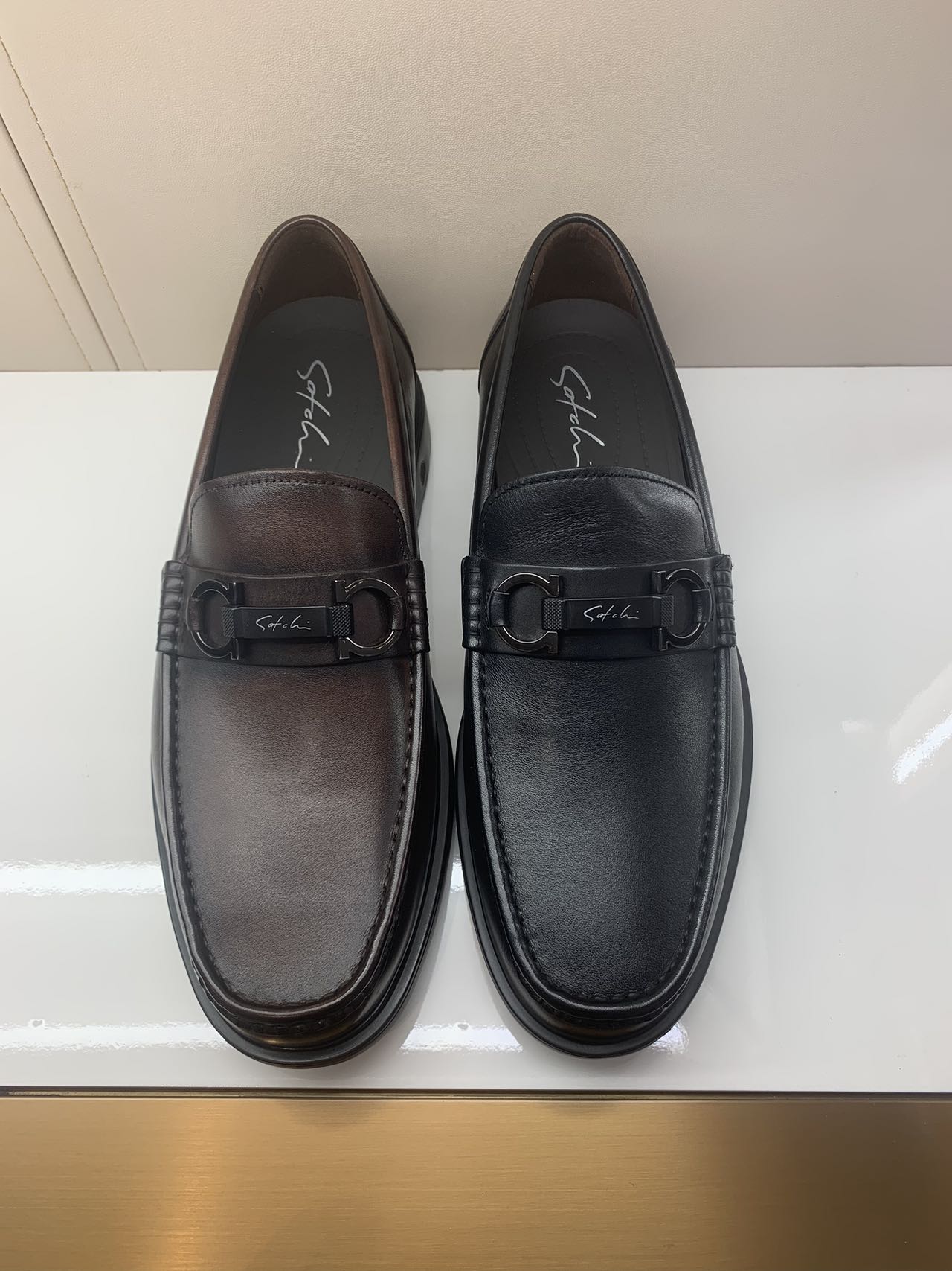 沙驰男鞋：货号:51S7B3655 ， 货号:51S7B3656