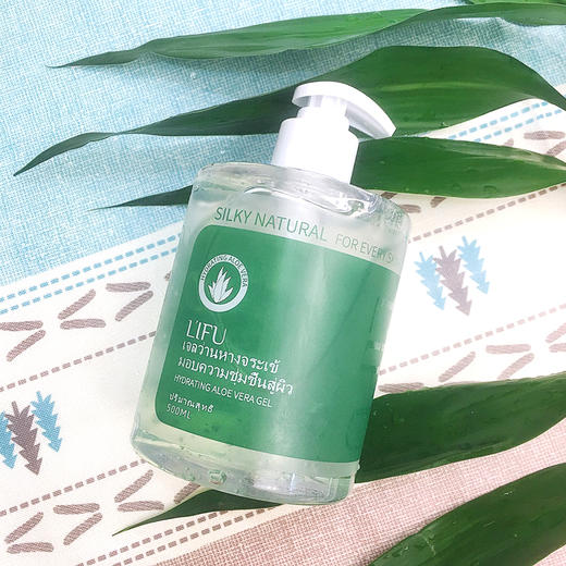 居家必备的“wan能胶” L’IFU萃取芦荟胶原液 多种功效 温和无副作用 一大瓶500ml 商品图2