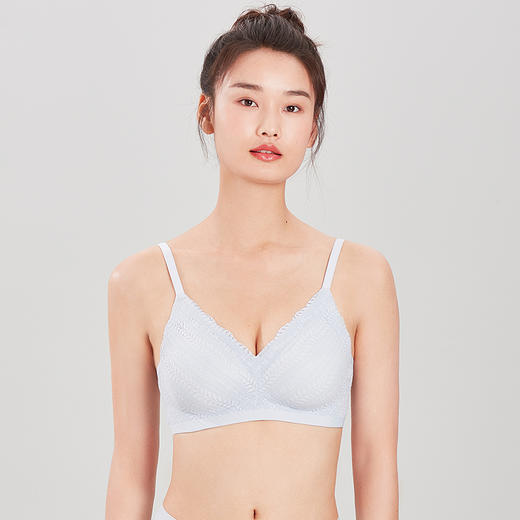 都市丽人Vbra内衣无尺码中厚3/4杯蕾丝文胸三排无钢圈LB362K 商品图0