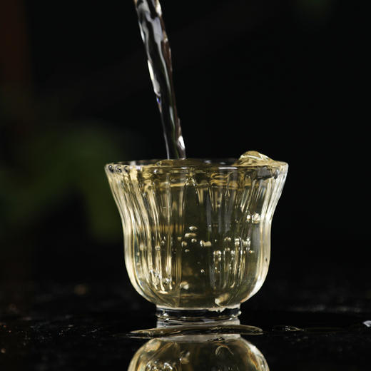 2023《麻黑》古树纯料春茶 357克*1饼 生茶 商品图3