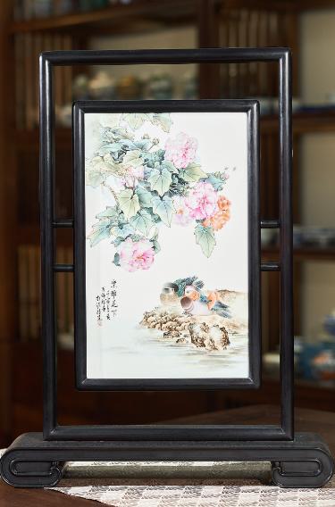 珐琅彩乐雅花下插屏 商品图0