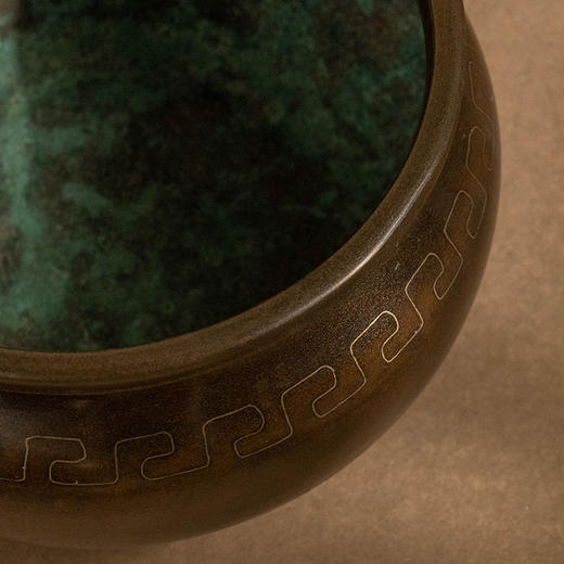 龙文堂铜嵌银丝回纹香炉（一对） 商品图3