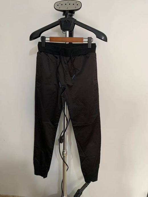 清仓特价 激光切割镂空休闲裤 商品图0