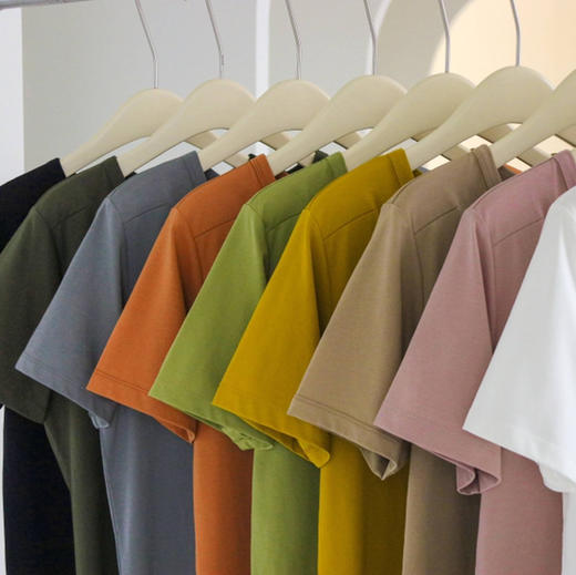 女士V领索罗纳凉感科技面料短袖 商品图1