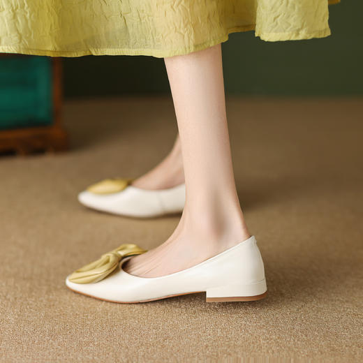 优雅百搭，蝴蝶结经典款低跟单鞋OFSM6691-1 商品图8