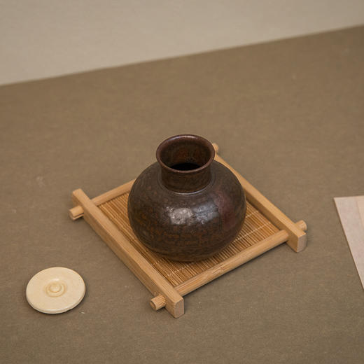 陶长颈鼓腹茶入 商品图1