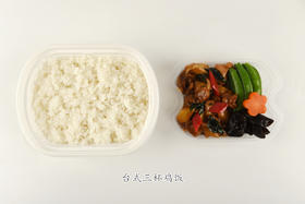 台式三杯鸡饭