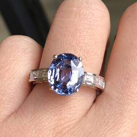 4.6克拉无烧蓝宝石戒指