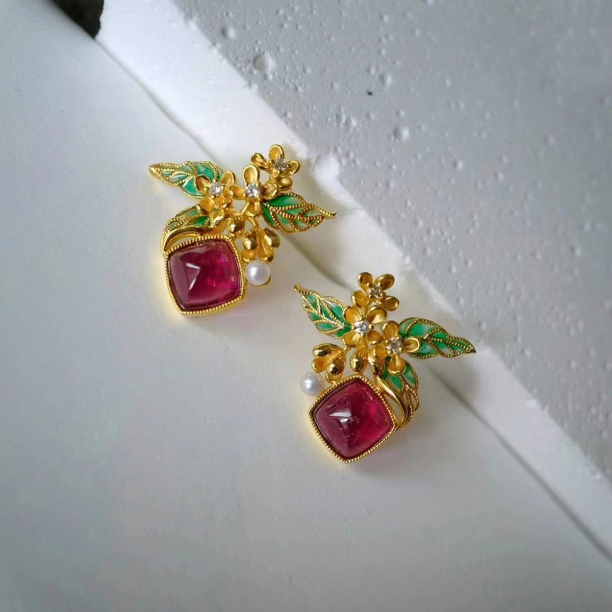 龢盒原创 醉里仙人摇桂树，人间换作清风 桂花碧玺小耳钉