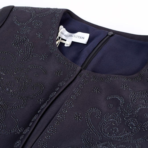 MC840斯尔丽瑟俪2022年秋上新浮雕感烫钻两件套连衣裙 商品图4