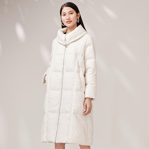 EITIE爱特爱纯色茧型保暖翻领羽绒服舒适柔软百搭显瘦冬新款D2211005 商品图2