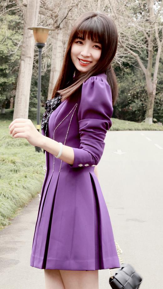 订珠链装饰泡泡袖连衣裙 商品图1