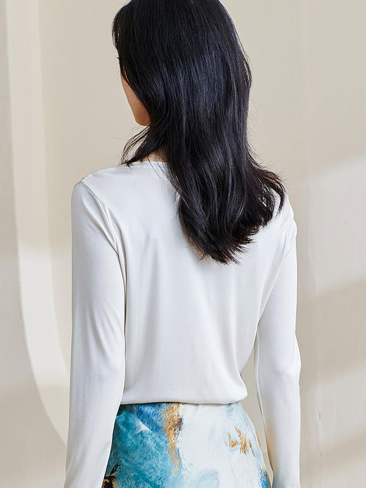 基础款醋酸一字领上衣 米思阳2026春季新款纯色百搭长袖t恤女0913 商品图2