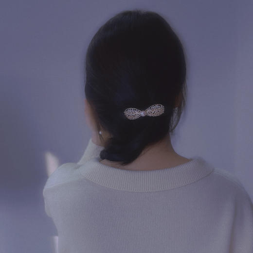 【下单3-5个工作日发】甄珠贝 法式春日浪漫风 淡水珍珠发夹 8-9mm 正面很饱满 很亮一颗 商品图4