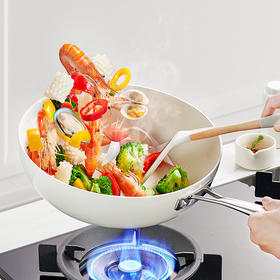 摩登主妇珐琅锅家用炒菜炒锅电磁炉燃气灶通用煎煮锅平底锅