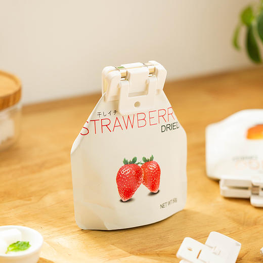 摩登主妇食品封口夹零食包装密封食物夹子塑料袋防潮保鲜夹神器 商品图0