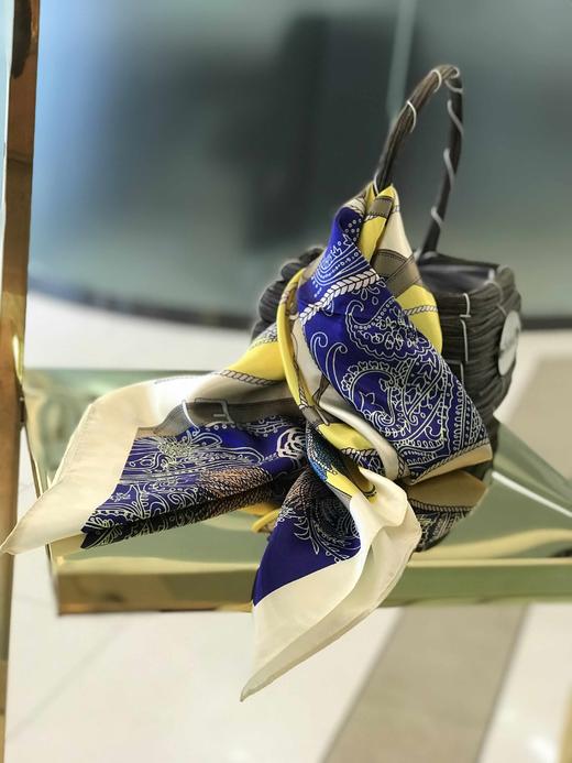 优品堂【90大方巾】 商品图3