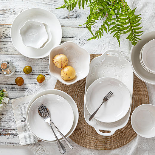 摩登主妇北欧陶瓷饭碗汤碗创意浮雕碗碟套装简约现代菜盘鱼盘餐具 商品图0