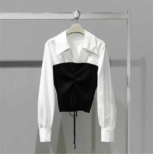 太平鸟摩登拼接上衣A1CDD1578黑色 商品图0