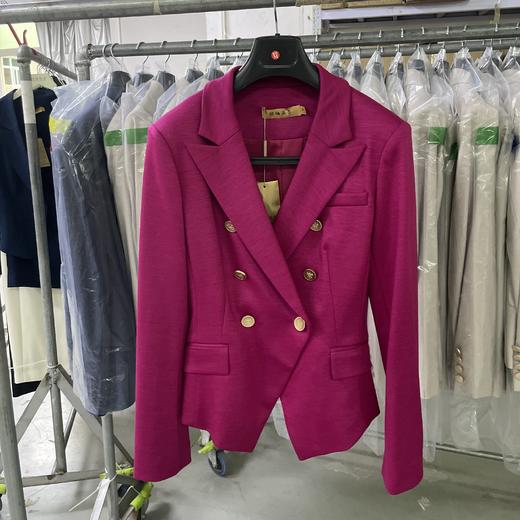 “非凡洋红”2024新款巴尔曼版型小西装绵羊毛弹力透气单西颈袖添香WT4XC377932 商品图6