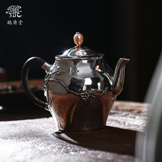 鹤鼎堂 闻天系列 于罿急须錾刻凌寒留香（银色）（缺货） 商品图0