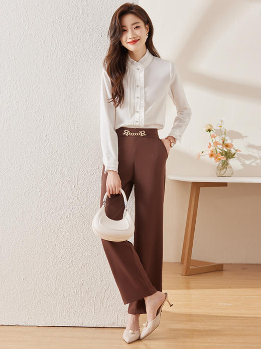 早春新款立领衬衣通勤时尚内搭衬衫女法式高级上衣 商品图1